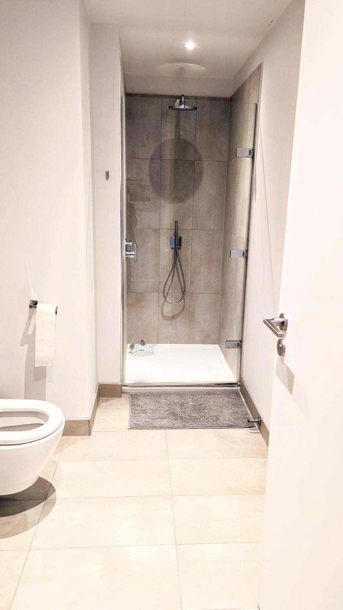 Luxury Apartment In Edinburgh City Center ภายนอก รูปภาพ