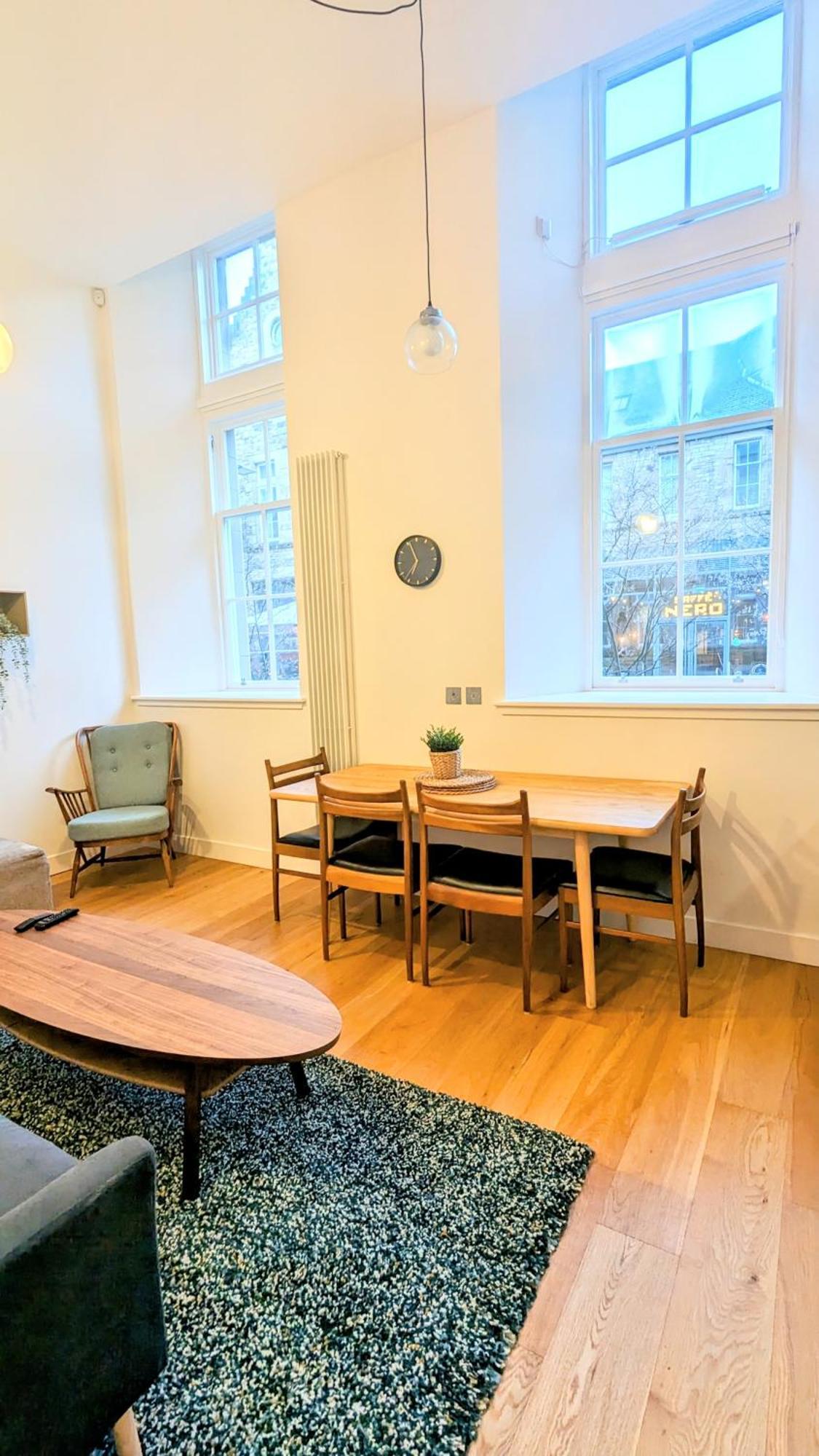 Luxury Apartment In Edinburgh City Center ภายนอก รูปภาพ